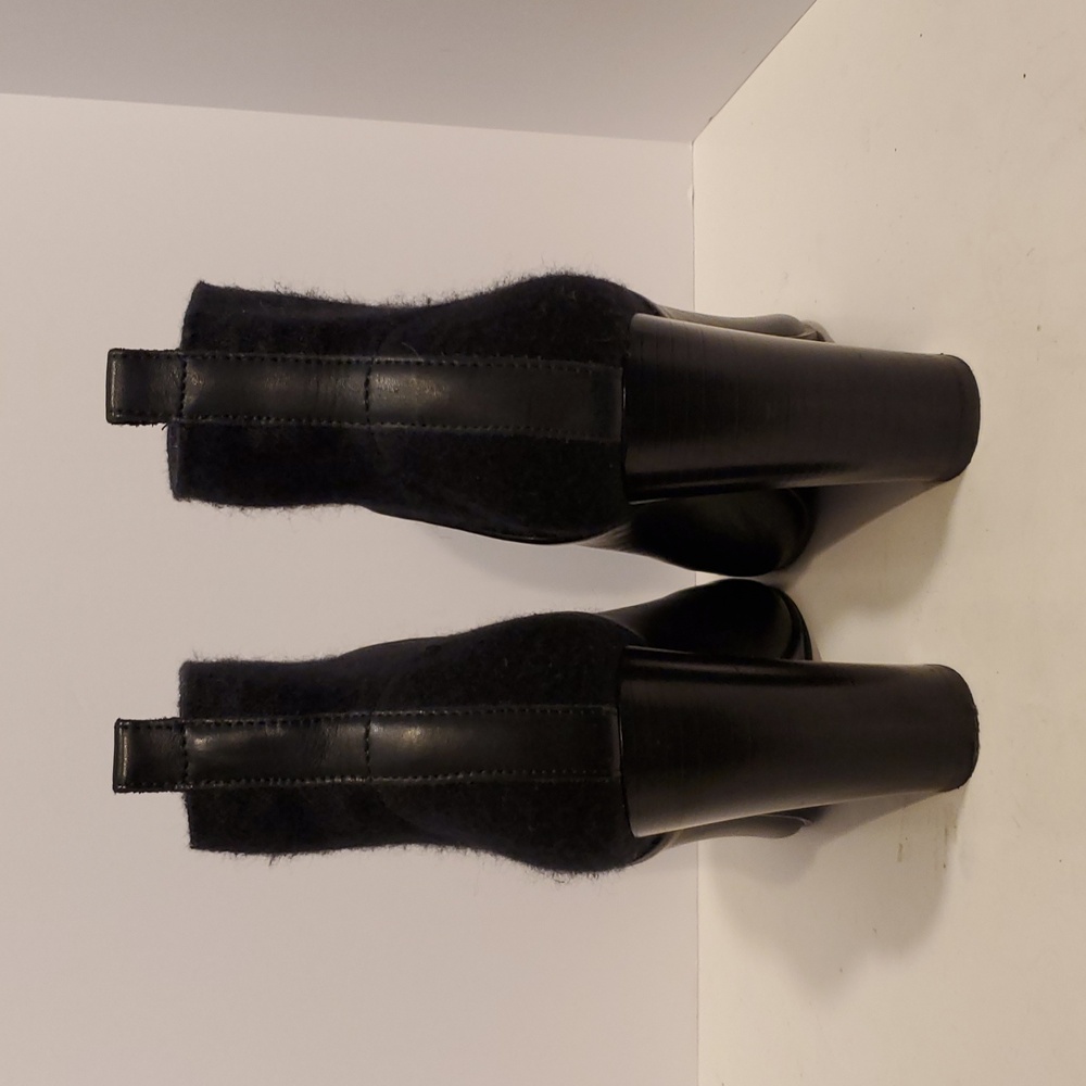 Vince Aren Open Toe Booties In Black Size 5.5M - Picture 4 of 10